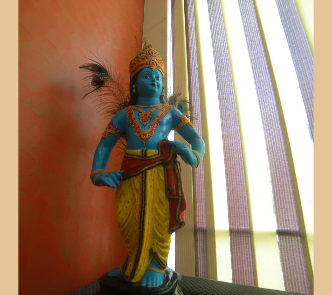 Hare Krishna Inn Guruvāyūr Kültér fotó